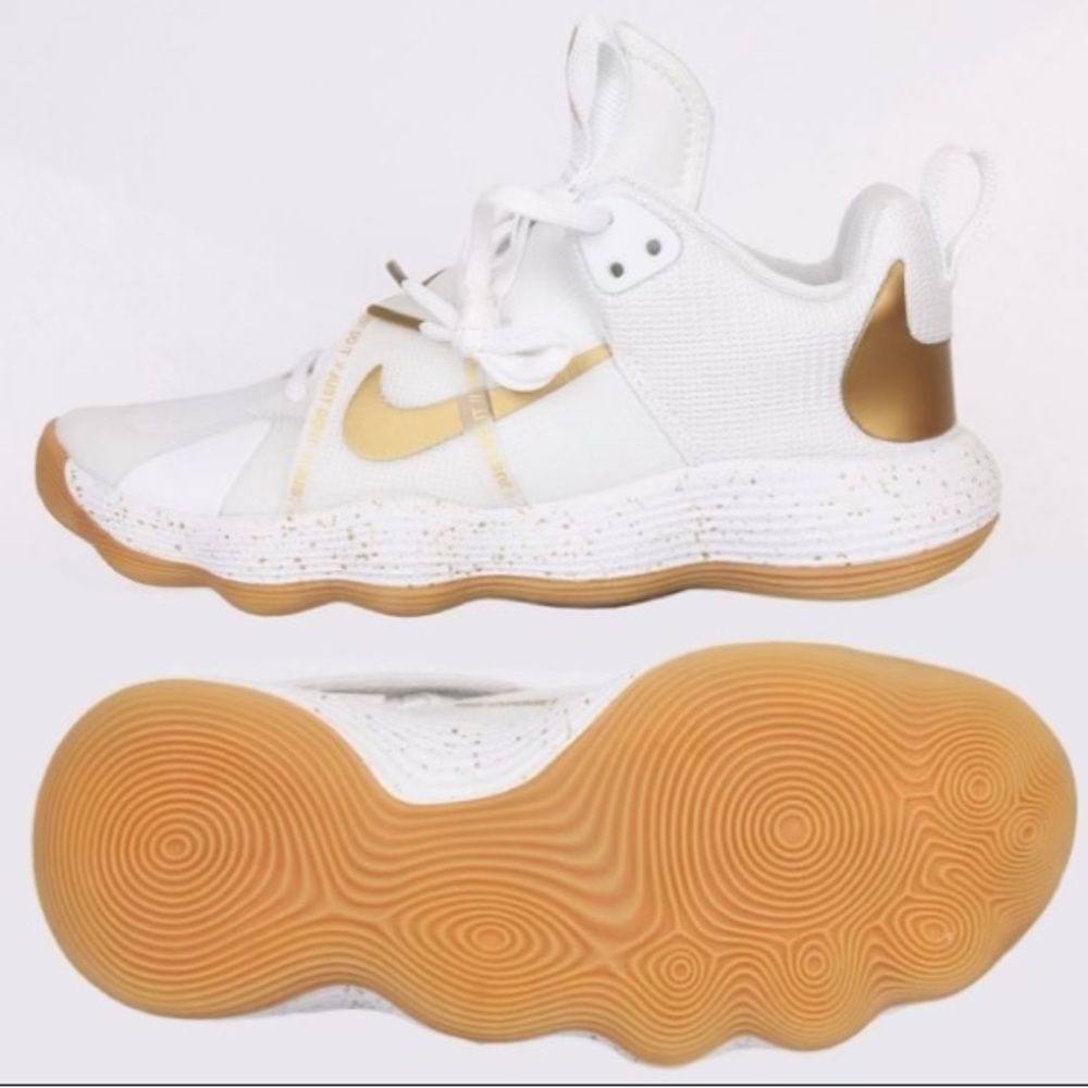 Like new Nike Hyperset volleyball shoes